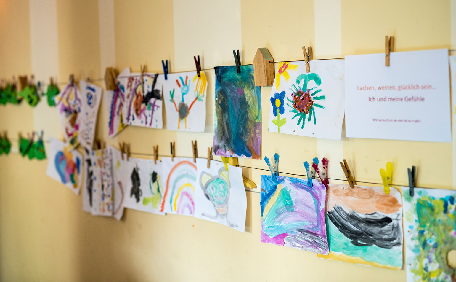 Bunte Bilder von unseren Kindern