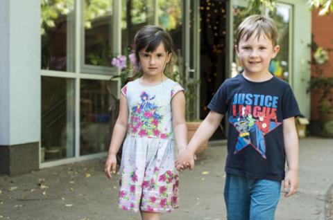 Buehne_Diakonie_Guestrow_Kita_Regenbogen_Pfahlweg-1114